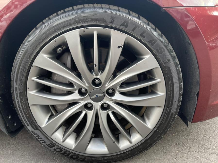 Used Hyundai Genesis 4dr Sdn V8 5.0L RWD 2015 | Auto Match LLC. Waterbury, Connecticut Used Hyundai Genesis 4dr Sdn V8 5.0L RWD 2015 | Auto Match LLC. Waterbury, Connecticut