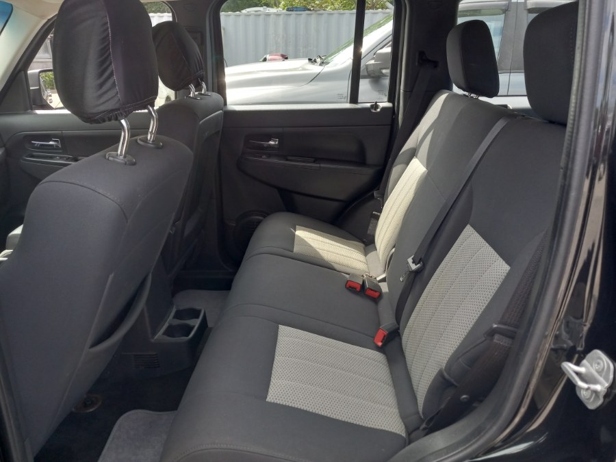 2010 Jeep Liberty 4WD 4dr Sport, available for sale in Patchogue, New York | Romaxx Truxx. Patchogue, New York 2010 Jeep Liberty 4WD 4dr Sport, available for sale in Patchogue, New York | Romaxx Truxx. Patchogue, New York