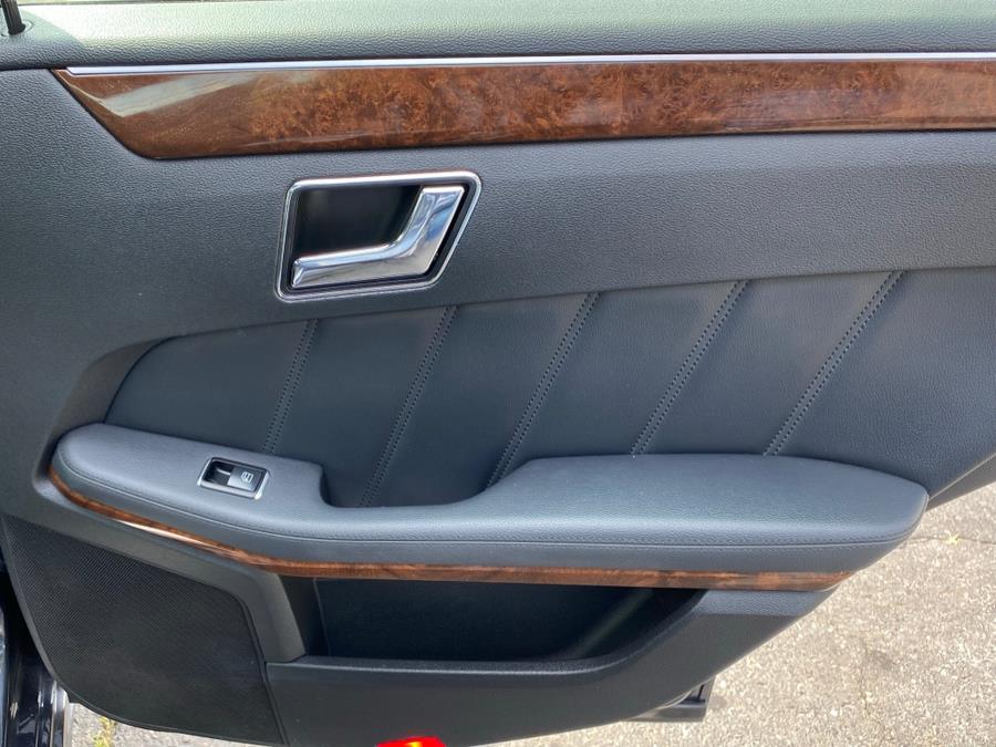 Used Mercedes-Benz E-Class 4dr Sdn E350 Luxury 4MATIC 2011 | Lava Motors 2 Inc. Canton, Connecticut Used Mercedes-Benz E-Class 4dr Sdn E350 Luxury 4MATIC 2011 | Lava Motors 2 Inc. Canton, Connecticut