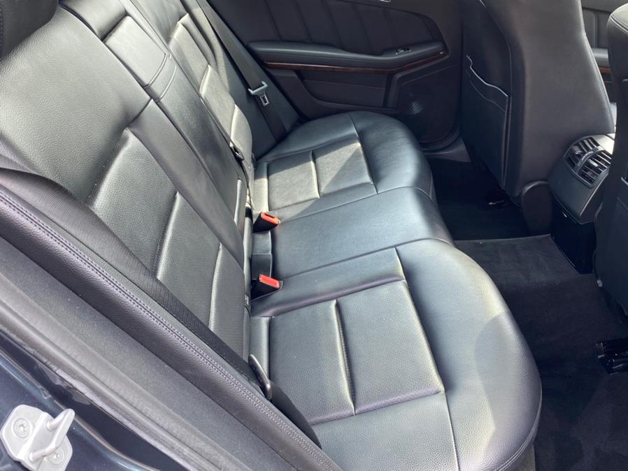 Used Mercedes-Benz E-Class 4dr Sdn E350 Luxury 4MATIC 2011 | Lava Motors 2 Inc. Canton, Connecticut Used Mercedes-Benz E-Class 4dr Sdn E350 Luxury 4MATIC 2011 | Lava Motors 2 Inc. Canton, Connecticut