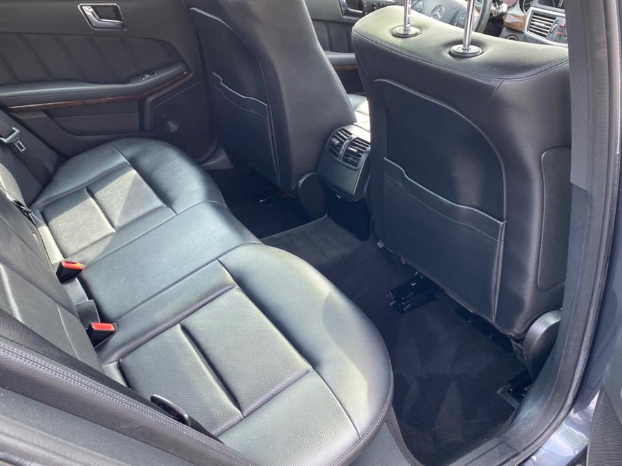 Used Mercedes-Benz E-Class 4dr Sdn E350 Luxury 4MATIC 2011 | Lava Motors 2 Inc. Canton, Connecticut Used Mercedes-Benz E-Class 4dr Sdn E350 Luxury 4MATIC 2011 | Lava Motors 2 Inc. Canton, Connecticut