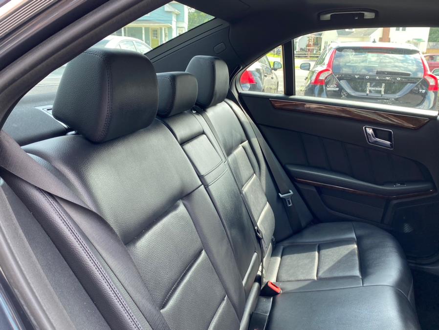 Used Mercedes-Benz E-Class 4dr Sdn E350 Luxury 4MATIC 2011 | Lava Motors 2 Inc. Canton, Connecticut Used Mercedes-Benz E-Class 4dr Sdn E350 Luxury 4MATIC 2011 | Lava Motors 2 Inc. Canton, Connecticut