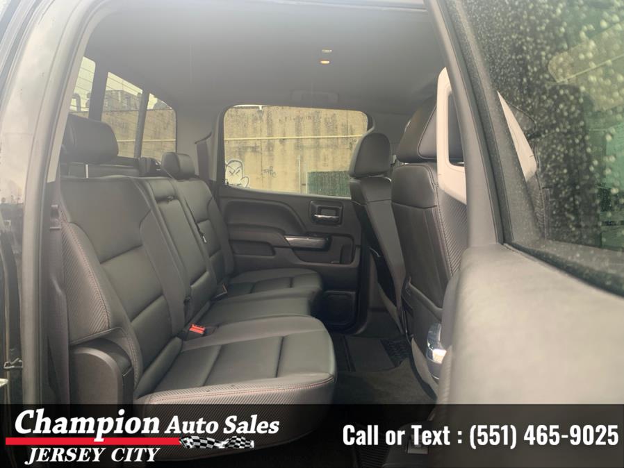 Used GMC Sierra 1500 4WD Crew Cab 143.5" SLT 2017 | Champion Auto Sales of JC. Jersey City, New Jersey Used GMC Sierra 1500 4WD Crew Cab 143.5" SLT 2017 | Champion Auto Sales of JC. Jersey City, New Jersey