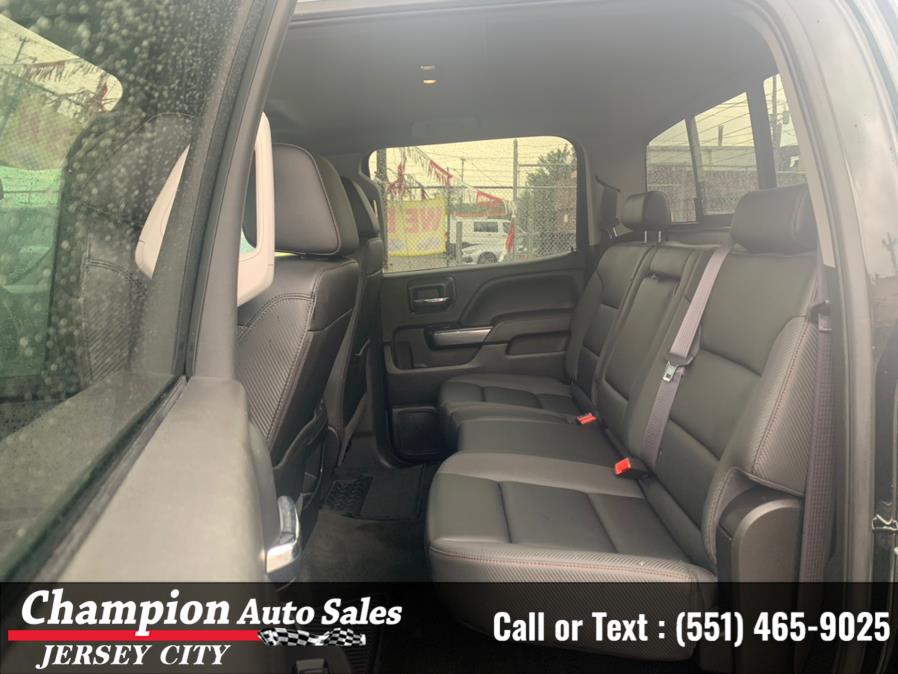 Used GMC Sierra 1500 4WD Crew Cab 143.5" SLT 2017 | Champion Auto Sales of JC. Jersey City, New Jersey Used GMC Sierra 1500 4WD Crew Cab 143.5" SLT 2017 | Champion Auto Sales of JC. Jersey City, New Jersey