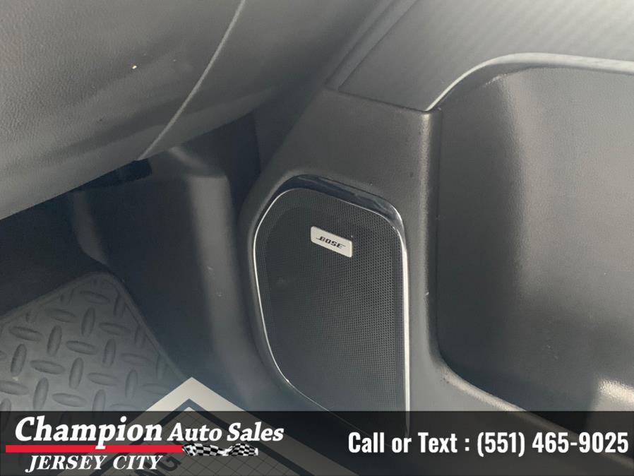 Used GMC Sierra 1500 4WD Crew Cab 143.5" SLT 2017 | Champion Auto Sales of JC. Jersey City, New Jersey Used GMC Sierra 1500 4WD Crew Cab 143.5" SLT 2017 | Champion Auto Sales of JC. Jersey City, New Jersey