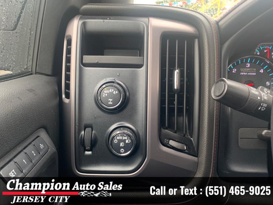 Used GMC Sierra 1500 4WD Crew Cab 143.5" SLT 2017 | Champion Auto Sales of JC. Jersey City, New Jersey Used GMC Sierra 1500 4WD Crew Cab 143.5" SLT 2017 | Champion Auto Sales of JC. Jersey City, New Jersey