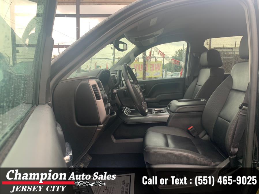 Used GMC Sierra 1500 4WD Crew Cab 143.5" SLT 2017 | Champion Auto Sales of JC. Jersey City, New Jersey Used GMC Sierra 1500 4WD Crew Cab 143.5" SLT 2017 | Champion Auto Sales of JC. Jersey City, New Jersey