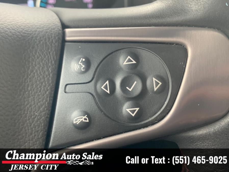 Used GMC Sierra 1500 4WD Crew Cab 143.5" SLT 2017 | Champion Auto Sales of JC. Jersey City, New Jersey Used GMC Sierra 1500 4WD Crew Cab 143.5" SLT 2017 | Champion Auto Sales of JC. Jersey City, New Jersey