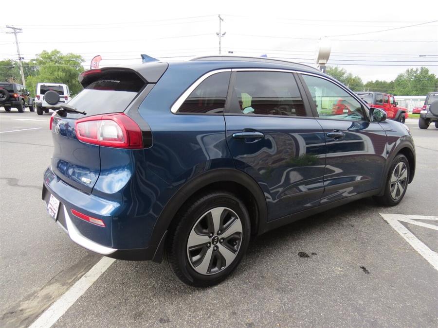 Used Kia Niro FE 4dr Crossover 2017 | Lake City Exports Inc. Auburn, Maine Used Kia Niro FE 4dr Crossover 2017 | Lake City Exports Inc. Auburn, Maine