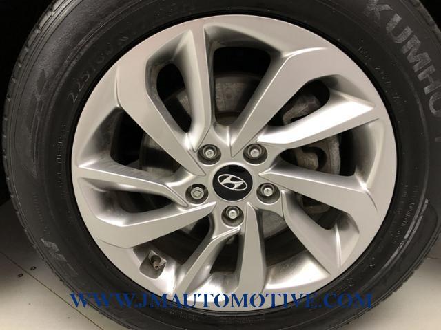 2018 Hyundai Tucson SE AWD, available for sale in Naugatuck, Connecticut | J&M Automotive Sls&Svc LLC. Naugatuck, Connecticut 2018 Hyundai Tucson SE AWD, available for sale in Naugatuck, Connecticut | J&M Automotive Sls&Svc LLC. Naugatuck, Connecticut