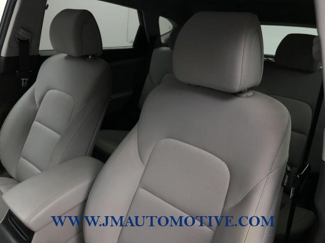 2018 Hyundai Tucson SE AWD, available for sale in Naugatuck, Connecticut | J&M Automotive Sls&Svc LLC. Naugatuck, Connecticut 2018 Hyundai Tucson SE AWD, available for sale in Naugatuck, Connecticut | J&M Automotive Sls&Svc LLC. Naugatuck, Connecticut