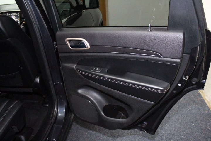 Used Jeep Grand Cherokee 4WD 4dr Limited 2015 | New England Auto Sales LLC. Plainville, Connecticut Used Jeep Grand Cherokee 4WD 4dr Limited 2015 | New England Auto Sales LLC. Plainville, Connecticut