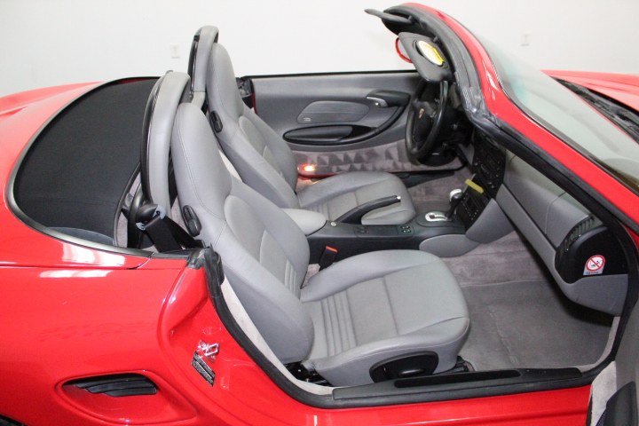 2002 Porsche Boxster 2dr Roadster Tiptronic, available for sale in Plainville, Connecticut | New England Auto Sales LLC. Plainville, Connecticut 2002 Porsche Boxster 2dr Roadster Tiptronic, available for sale in Plainville, Connecticut | New England Auto Sales LLC. Plainville, Connecticut
