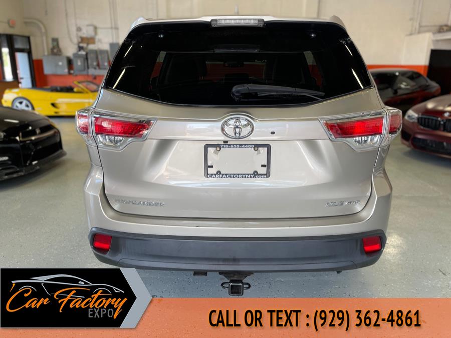 Used Toyota Highlander AWD 4dr V6 XLE (Natl) 2016 | Car Factory Inc.. Bronx, New York Used Toyota Highlander AWD 4dr V6 XLE (Natl) 2016 | Car Factory Inc.. Bronx, New York