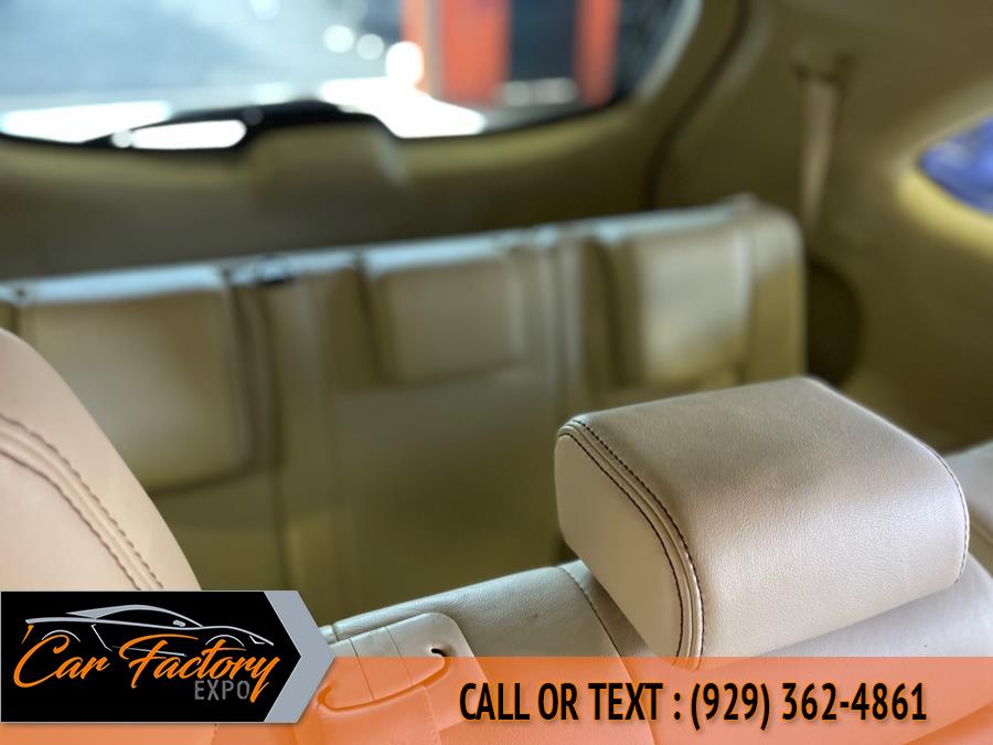 Used Toyota Highlander AWD 4dr V6 XLE (Natl) 2016 | Car Factory Inc.. Bronx, New York Used Toyota Highlander AWD 4dr V6 XLE (Natl) 2016 | Car Factory Inc.. Bronx, New York