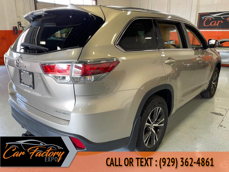 Used Toyota Highlander AWD 4dr V6 XLE (Natl) 2016 | Car Factory Inc.. Bronx, New York Used Toyota Highlander AWD 4dr V6 XLE (Natl) 2016 | Car Factory Inc.. Bronx, New York