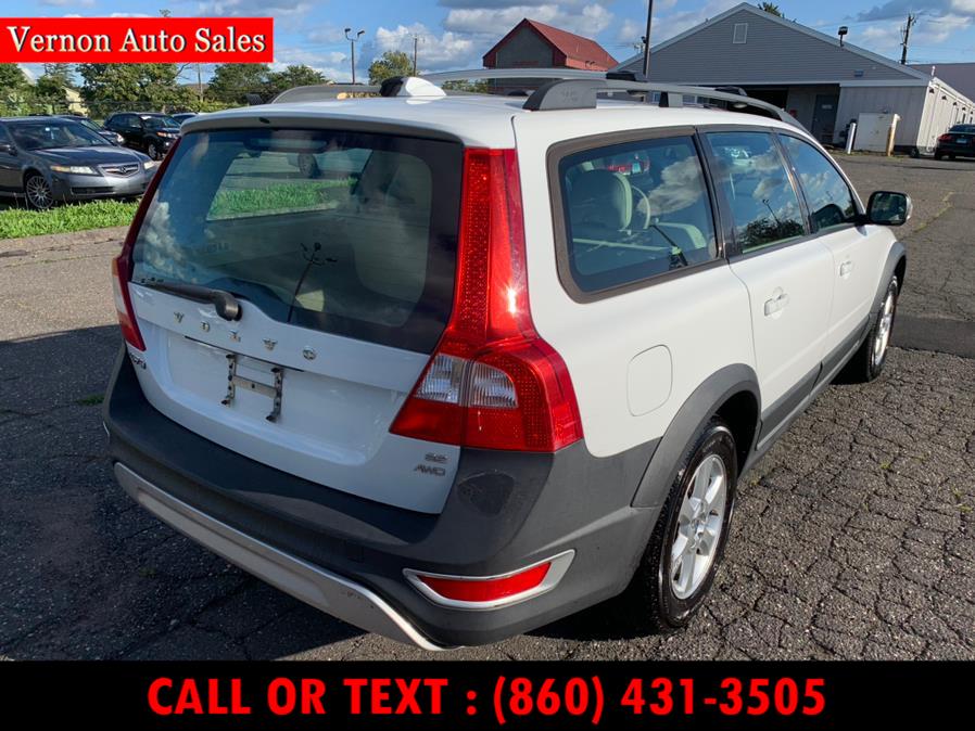 2009 Volvo XC70 4dr Wgn 3.2L w/Sunroof, available for sale in Manchester, Connecticut | Vernon Auto Sale & Service. Manchester, Connecticut 2009 Volvo XC70 4dr Wgn 3.2L w/Sunroof, available for sale in Manchester, Connecticut | Vernon Auto Sale & Service. Manchester, Connecticut