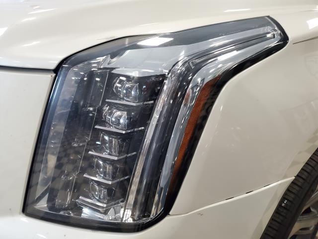 Used Cadillac Escalade 4WD 4dr Premium 2015 | Sunrise Auto Outlet. Amityville, New York