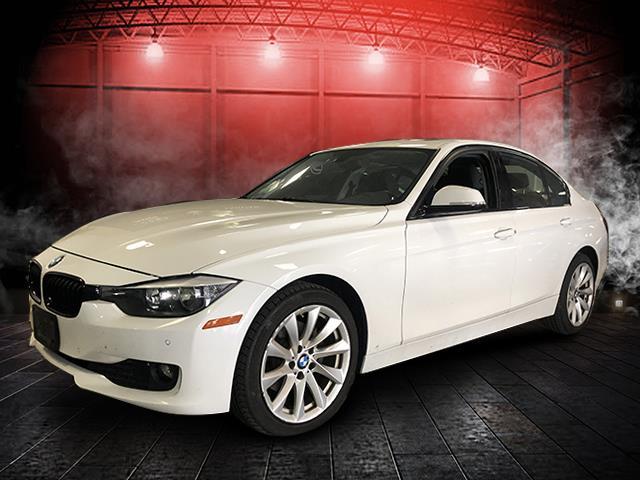 Used BMW 3 Series 4dr Sdn 320i xDrive AWD South Africa 2015 | Sunrise Auto Outlet. Amityville, New York Used BMW 3 Series 4dr Sdn 320i xDrive AWD South Africa 2015 | Sunrise Auto Outlet. Amityville, New York