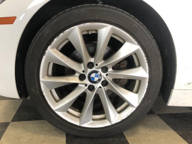 Used BMW 3 Series 4dr Sdn 320i xDrive AWD South Africa 2015 | Sunrise Auto Outlet. Amityville, New York Used BMW 3 Series 4dr Sdn 320i xDrive AWD South Africa 2015 | Sunrise Auto Outlet. Amityville, New York