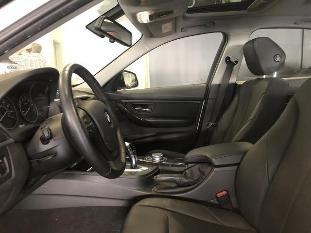 Used BMW 3 Series 4dr Sdn 320i xDrive AWD South Africa 2015 | Sunrise Auto Outlet. Amityville, New York Used BMW 3 Series 4dr Sdn 320i xDrive AWD South Africa 2015 | Sunrise Auto Outlet. Amityville, New York