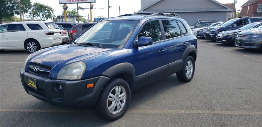 2007 Hyundai Tucson 4WD 4dr Auto SE, available for sale in Little Ferry, New Jersey | Victoria Preowned Autos Inc. Little Ferry, New Jersey 2007 Hyundai Tucson 4WD 4dr Auto SE, available for sale in Little Ferry, New Jersey | Victoria Preowned Autos Inc. Little Ferry, New Jersey
