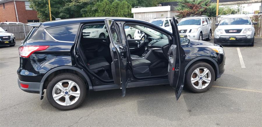 Used Ford Escape 4WD 4dr SE 2016 | Victoria Preowned Autos Inc. Little Ferry, New Jersey Used Ford Escape 4WD 4dr SE 2016 | Victoria Preowned Autos Inc. Little Ferry, New Jersey