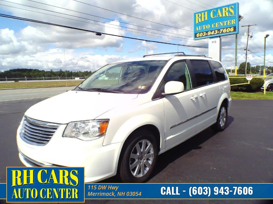 Used Chrysler Town & Country 4dr Wgn Touring 2016 | RH Cars LLC. Merrimack, New Hampshire Used Chrysler Town & Country 4dr Wgn Touring 2016 | RH Cars LLC. Merrimack, New Hampshire