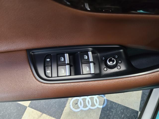 Used Audi Q7 3.0 TFSI Premium Plus 2017 | Northshore Motors. Syosset , New York Used Audi Q7 3.0 TFSI Premium Plus 2017 | Northshore Motors. Syosset , New York