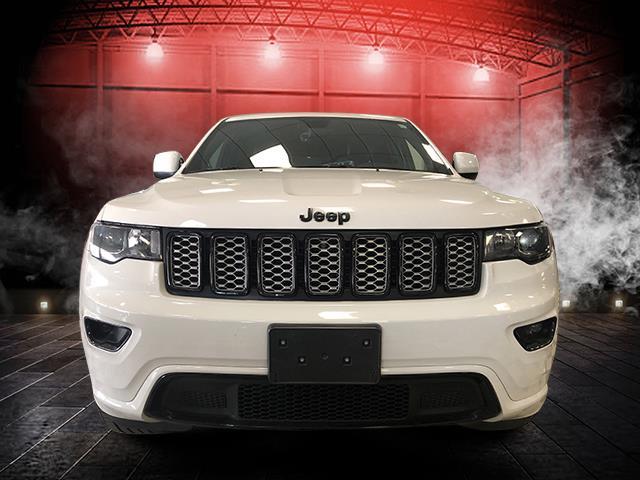 Used Jeep Grand Cherokee Altitude 4x4 *Ltd Avail* 2018 | Northshore Motors. Syosset , New York Used Jeep Grand Cherokee Altitude 4x4 *Ltd Avail* 2018 | Northshore Motors. Syosset , New York