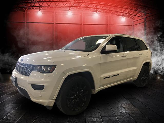 Used Jeep Grand Cherokee Altitude 4x4 *Ltd Avail* 2018 | Northshore Motors. Syosset , New York Used Jeep Grand Cherokee Altitude 4x4 *Ltd Avail* 2018 | Northshore Motors. Syosset , New York