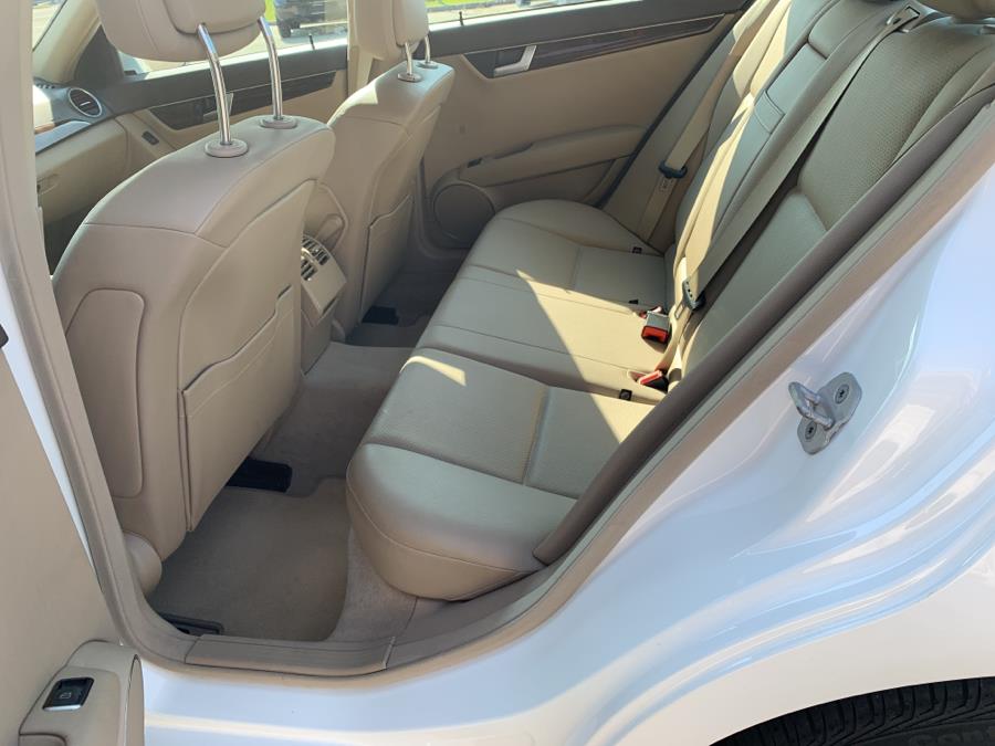 Used Mercedes-Benz C-Class 4dr Sdn C300 Sport 4MATIC 2014 | Saybrook Auto Barn. Old Saybrook, Connecticut Used Mercedes-Benz C-Class 4dr Sdn C300 Sport 4MATIC 2014 | Saybrook Auto Barn. Old Saybrook, Connecticut
