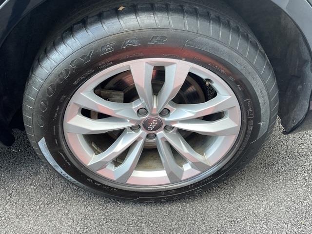 Used Audi Q7 2.0T Premium Plus 2017 | Hillside Auto Outlet. Jamaica, New York Used Audi Q7 2.0T Premium Plus 2017 | Hillside Auto Outlet. Jamaica, New York