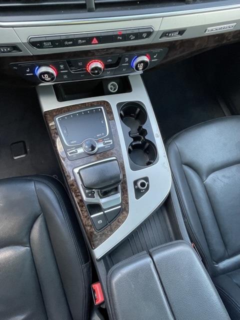 Used Audi Q7 2.0T Premium Plus 2017 | Hillside Auto Outlet. Jamaica, New York Used Audi Q7 2.0T Premium Plus 2017 | Hillside Auto Outlet. Jamaica, New York