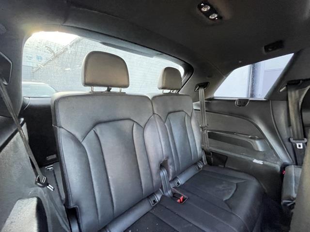 Used Audi Q7 2.0T Premium Plus 2017 | Hillside Auto Outlet. Jamaica, New York Used Audi Q7 2.0T Premium Plus 2017 | Hillside Auto Outlet. Jamaica, New York