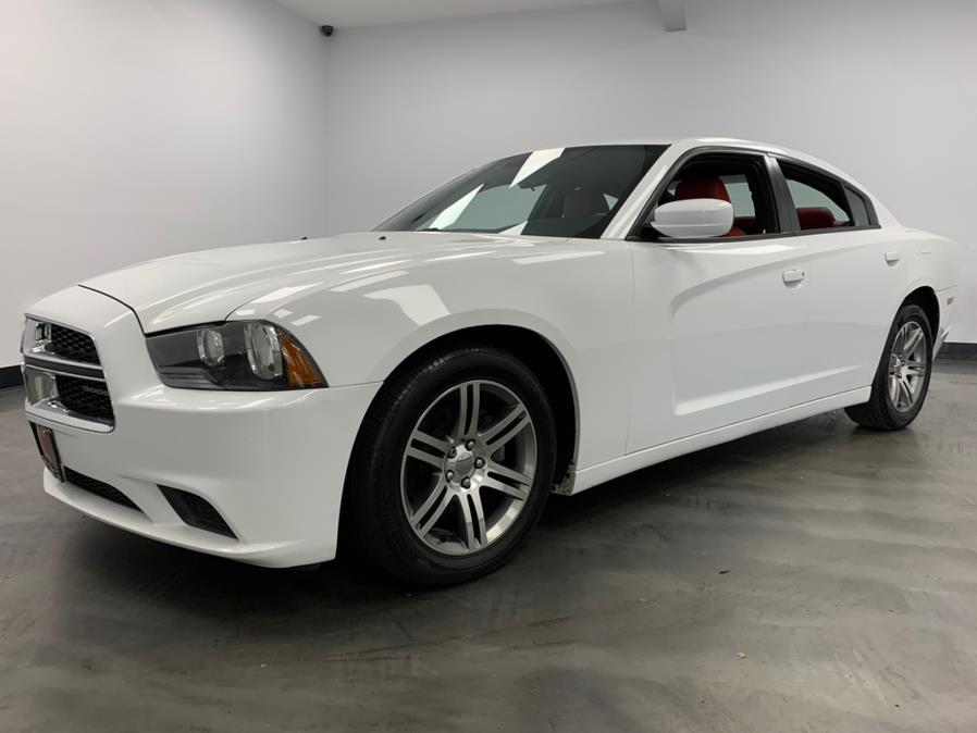 Used Dodge Charger 4dr Sdn SE RWD 2013 | M Auto Group. Elizabeth, New Jersey Used Dodge Charger 4dr Sdn SE RWD 2013 | M Auto Group. Elizabeth, New Jersey