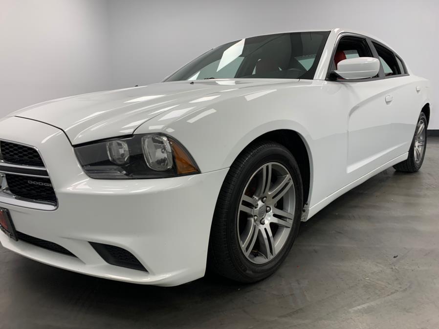 Used Dodge Charger 4dr Sdn SE RWD 2013 | M Auto Group. Elizabeth, New Jersey Used Dodge Charger 4dr Sdn SE RWD 2013 | M Auto Group. Elizabeth, New Jersey