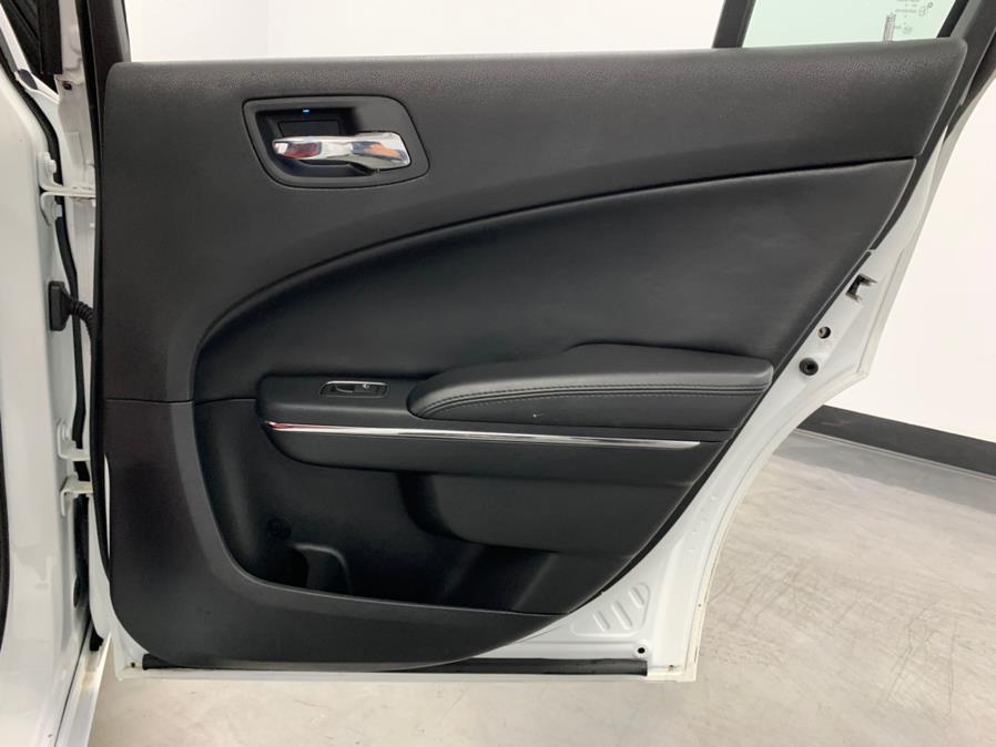 Used Dodge Charger 4dr Sdn SE RWD 2013 | M Auto Group. Elizabeth, New Jersey Used Dodge Charger 4dr Sdn SE RWD 2013 | M Auto Group. Elizabeth, New Jersey