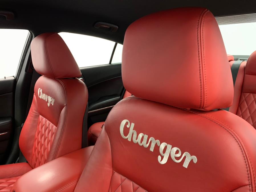 Used Dodge Charger 4dr Sdn SE RWD 2013 | M Auto Group. Elizabeth, New Jersey Used Dodge Charger 4dr Sdn SE RWD 2013 | M Auto Group. Elizabeth, New Jersey
