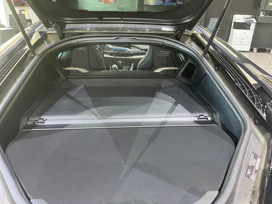 Used BMW i8 2dr Cpe 2014 | Dream Car Gallery. Woodbury, New York Used BMW i8 2dr Cpe 2014 | Dream Car Gallery. Woodbury, New York
