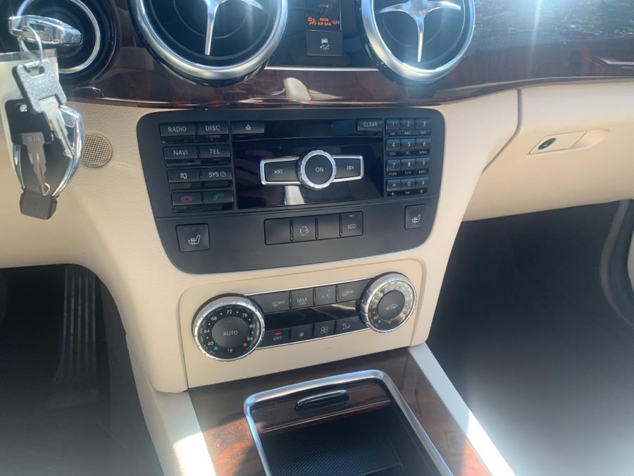 2014 Mercedes-Benz GLK-Class 4MATIC 4dr GLK350, available for sale in Irvington , New Jersey | Auto Haus of Irvington Corp. Irvington , New Jersey 2014 Mercedes-Benz GLK-Class 4MATIC 4dr GLK350, available for sale in Irvington , New Jersey | Auto Haus of Irvington Corp. Irvington , New Jersey
