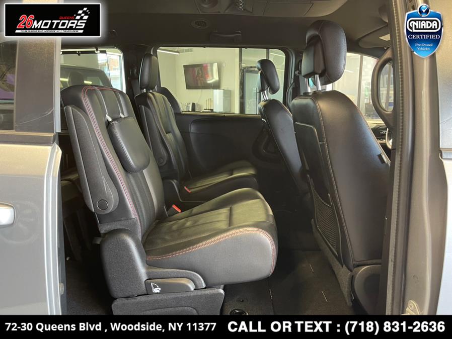 Used Dodge Grand Caravan 4dr Wgn R/T 2015 | 26 Motors Queens. Woodside, New York Used Dodge Grand Caravan 4dr Wgn R/T 2015 | 26 Motors Queens. Woodside, New York