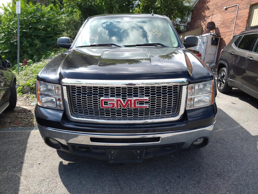 Used GMC Sierra 1500 4WD Ext Cab 143.5" SLE 2012 | A & R Service Center Inc. Brewster, New York