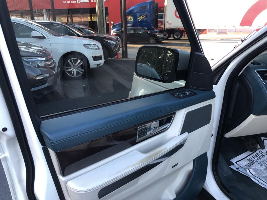 2010 Land Rover Range Rover Sport 4WD 4dr SC, available for sale in Bronx, New York | Champion Auto Sales. Bronx, New York 2010 Land Rover Range Rover Sport 4WD 4dr SC, available for sale in Bronx, New York | Champion Auto Sales. Bronx, New York