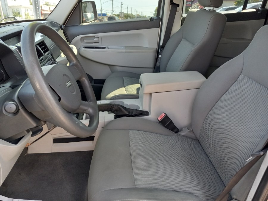 2008 Jeep Liberty 4WD 4dr Sport, available for sale in Patchogue, New York | Romaxx Truxx. Patchogue, New York 2008 Jeep Liberty 4WD 4dr Sport, available for sale in Patchogue, New York | Romaxx Truxx. Patchogue, New York