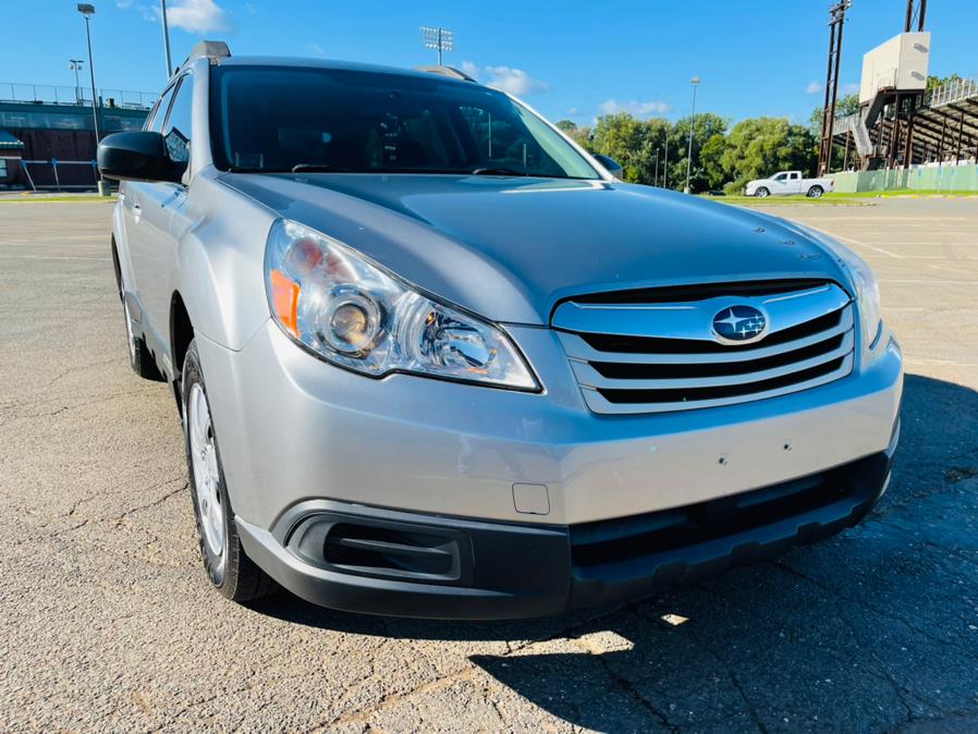2011 Subaru Outback 4dr Wgn H4 Auto 2.5i, available for sale in New Britain, Connecticut | Supreme Automotive. New Britain, Connecticut 2011 Subaru Outback 4dr Wgn H4 Auto 2.5i, available for sale in New Britain, Connecticut | Supreme Automotive. New Britain, Connecticut
