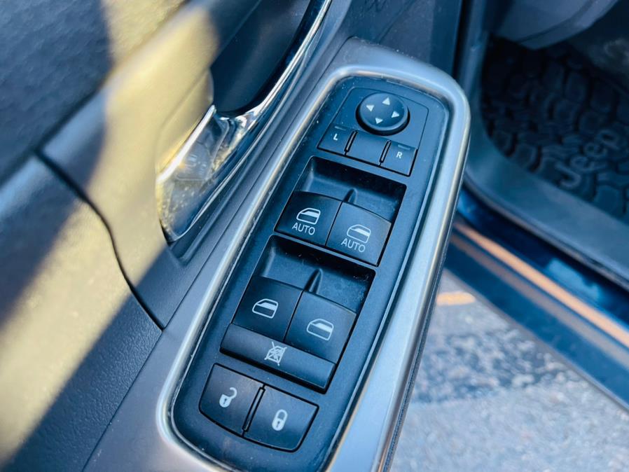 2011 Jeep Liberty 4WD 4dr Limited, available for sale in New Britain, Connecticut | Supreme Automotive. New Britain, Connecticut 2011 Jeep Liberty 4WD 4dr Limited, available for sale in New Britain, Connecticut | Supreme Automotive. New Britain, Connecticut