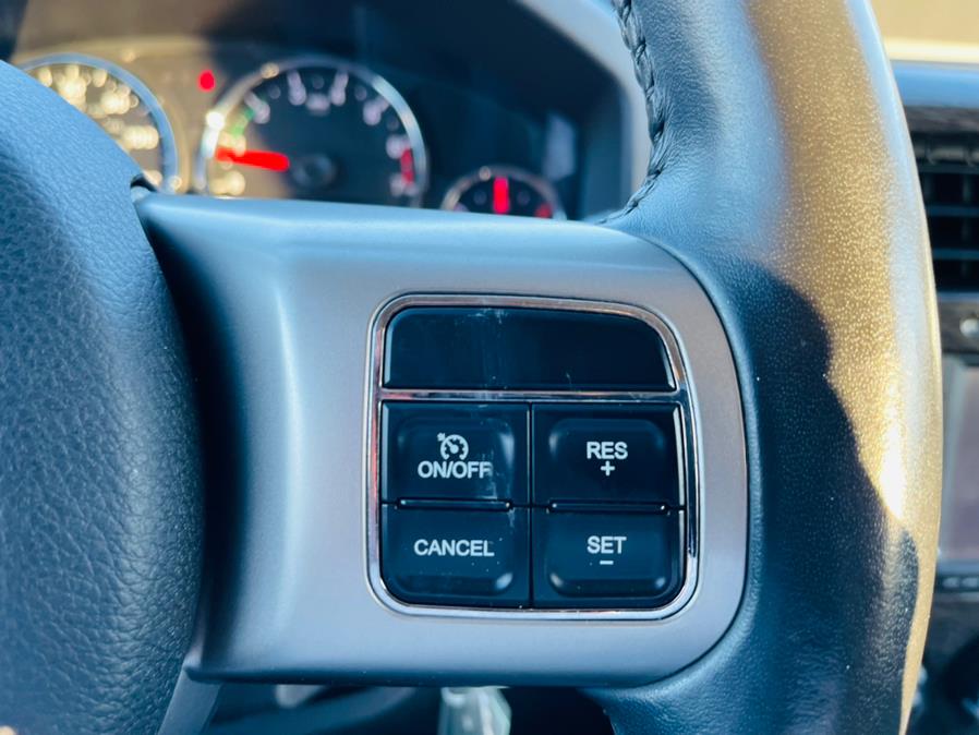 2011 Jeep Liberty 4WD 4dr Limited, available for sale in New Britain, Connecticut | Supreme Automotive. New Britain, Connecticut 2011 Jeep Liberty 4WD 4dr Limited, available for sale in New Britain, Connecticut | Supreme Automotive. New Britain, Connecticut