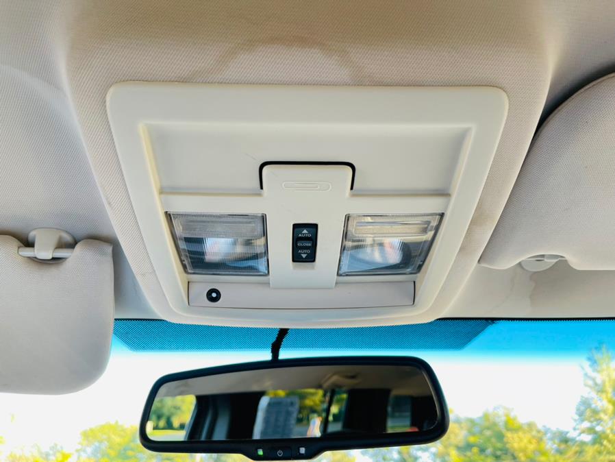 2011 Jeep Liberty 4WD 4dr Limited, available for sale in New Britain, Connecticut | Supreme Automotive. New Britain, Connecticut 2011 Jeep Liberty 4WD 4dr Limited, available for sale in New Britain, Connecticut | Supreme Automotive. New Britain, Connecticut