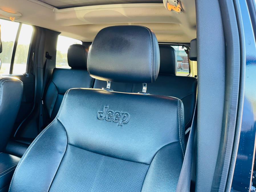 2011 Jeep Liberty 4WD 4dr Limited, available for sale in New Britain, Connecticut | Supreme Automotive. New Britain, Connecticut 2011 Jeep Liberty 4WD 4dr Limited, available for sale in New Britain, Connecticut | Supreme Automotive. New Britain, Connecticut